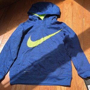 Brand new Nike sweatshirt